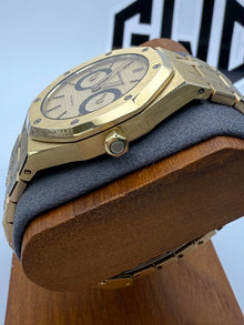 Audemars Piguet Royal Oak Day-Date 25572BA Champagne Owl Dial 18K Yellow Gold