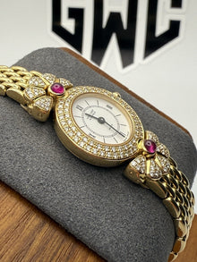 Van Cleef & Arpels 122965B2 Yellow Gold Diamond & Ruby 21mm White Dial Ladies