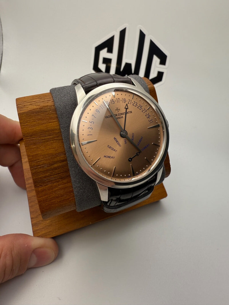 Vacheron Constantin Patrimony Retrograde Day-Date 4000U/000P Platinum Salmon