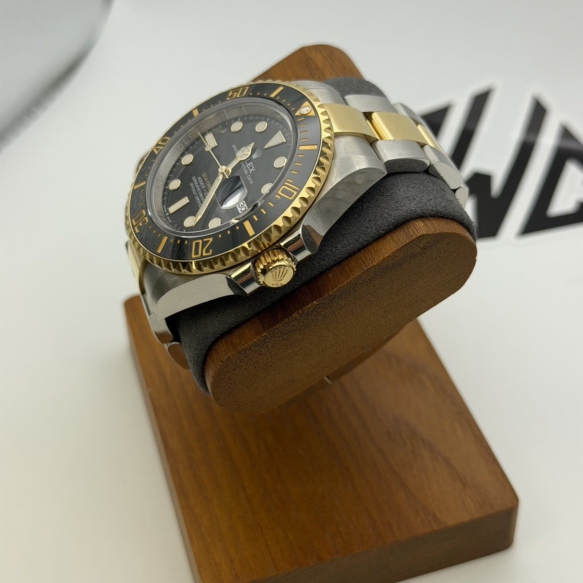 ROLEX Sea-Dweller | Steel & Yellow Gold | Ref. 126603 | 43mm