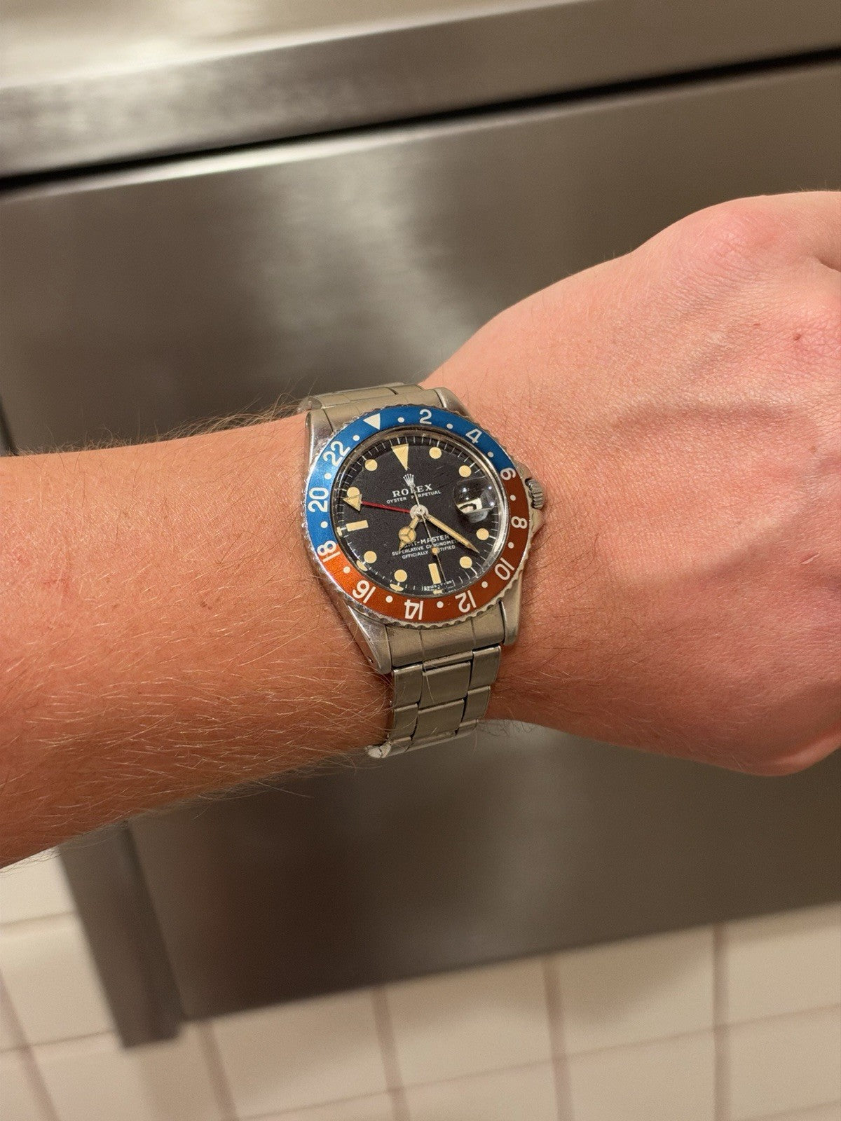 Rolex GMT Master 1675 W/ Papers 1965 1.1 Million Pepsi Oyster Watch