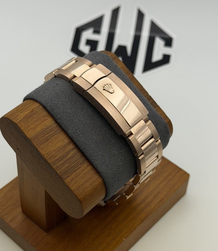 2022 Rolex Sky-Dweller 326935 Chocolate Brown 18K Gold Oyster 42mm Box Papers