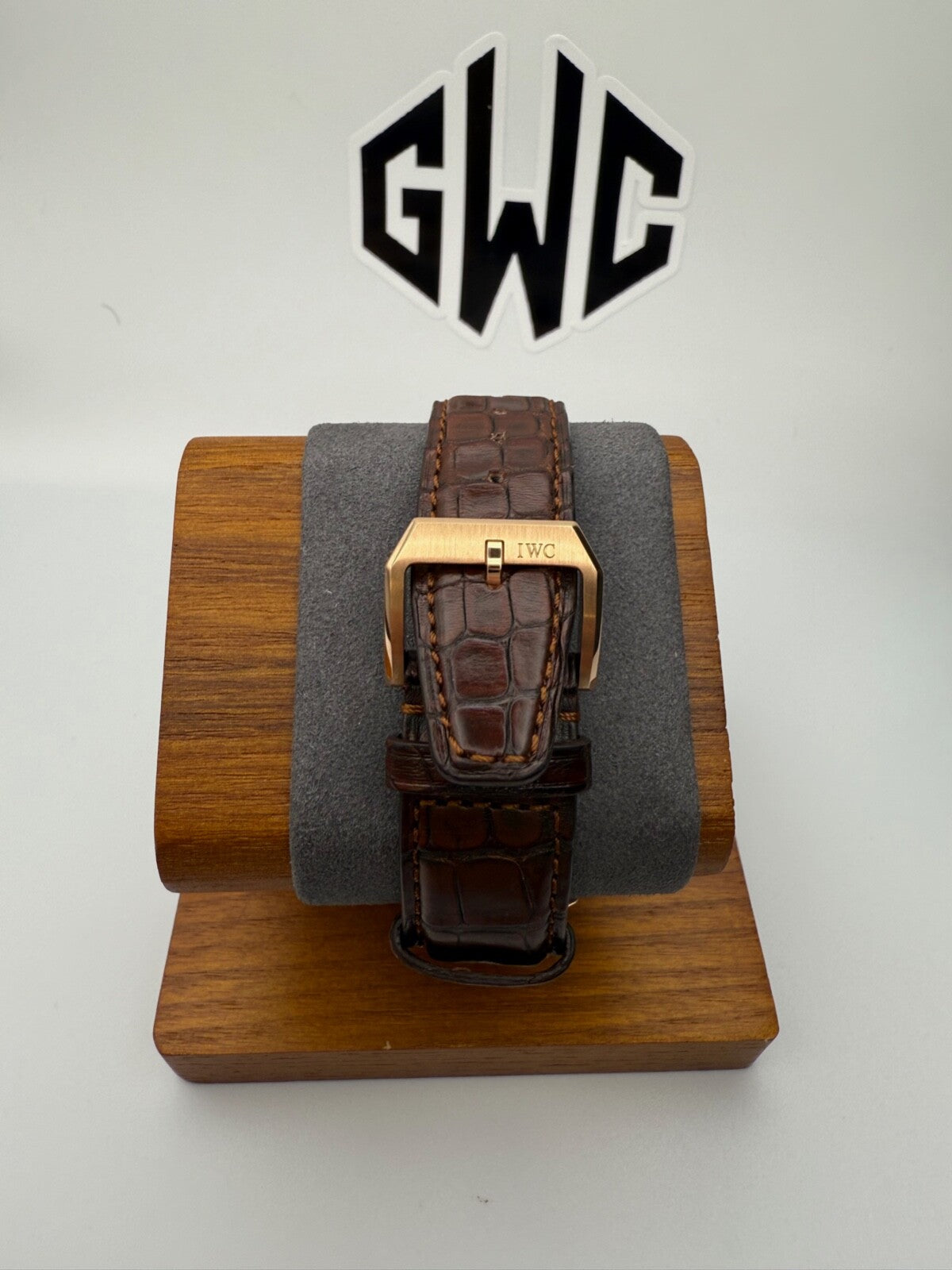 IWC Schaffhausen Portugiese Bucherer Blue IW390305 42mm Rose Gold Limited 88 PCs