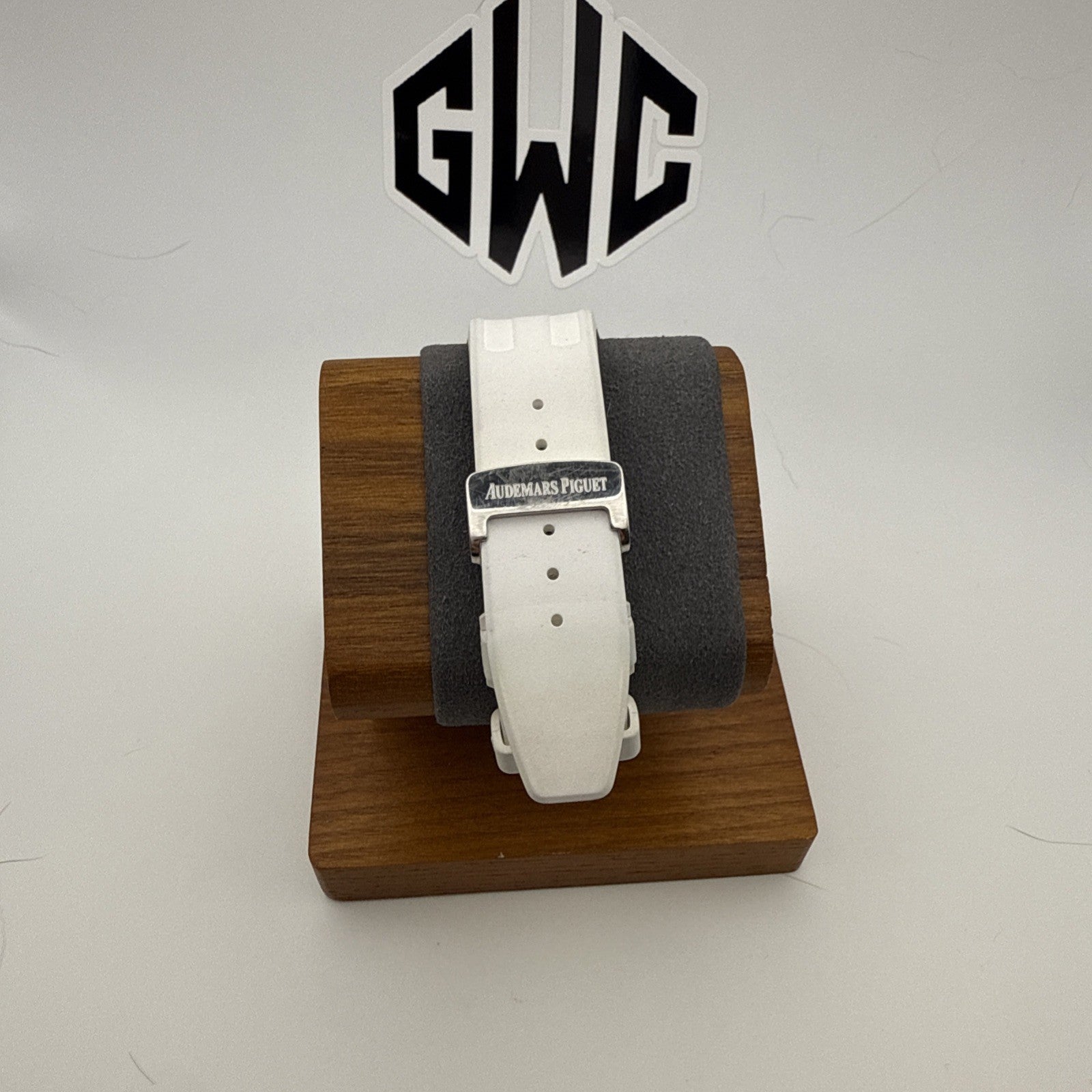 Audemars Piguet Royal Oak Offshore Panda White Dial - 26170ST.OO.D101CR.02 Paper