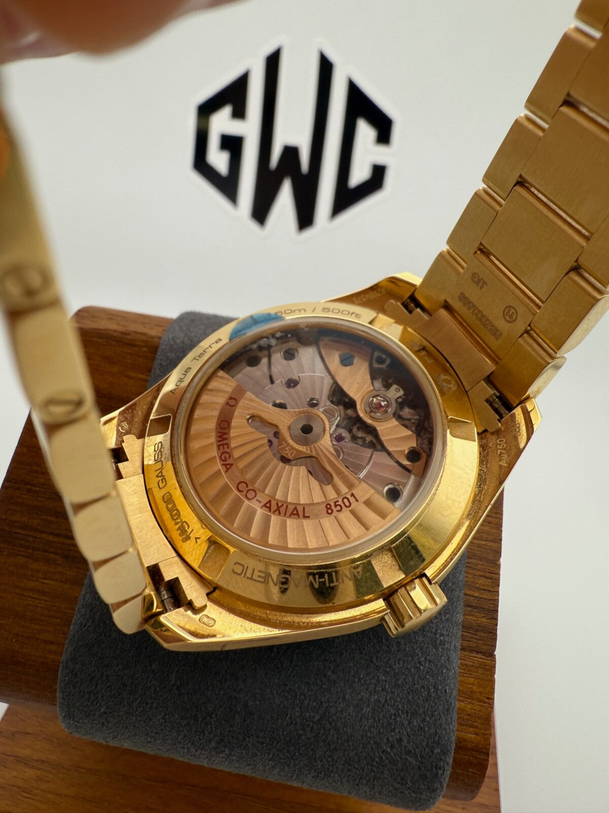Omega Seamaster Aqua Terra 38.5mm Yellow Gold MOP Diamond 231.55.39.21.55.002