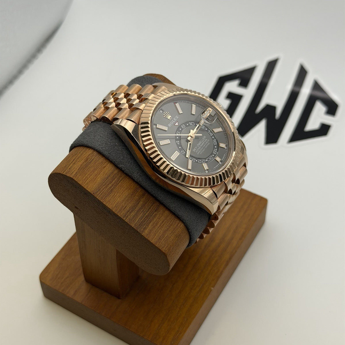 336935, 18K Rose Gold, Rhodium Index Dial, Jubilee, 42 mm 2024 Box and Papers
