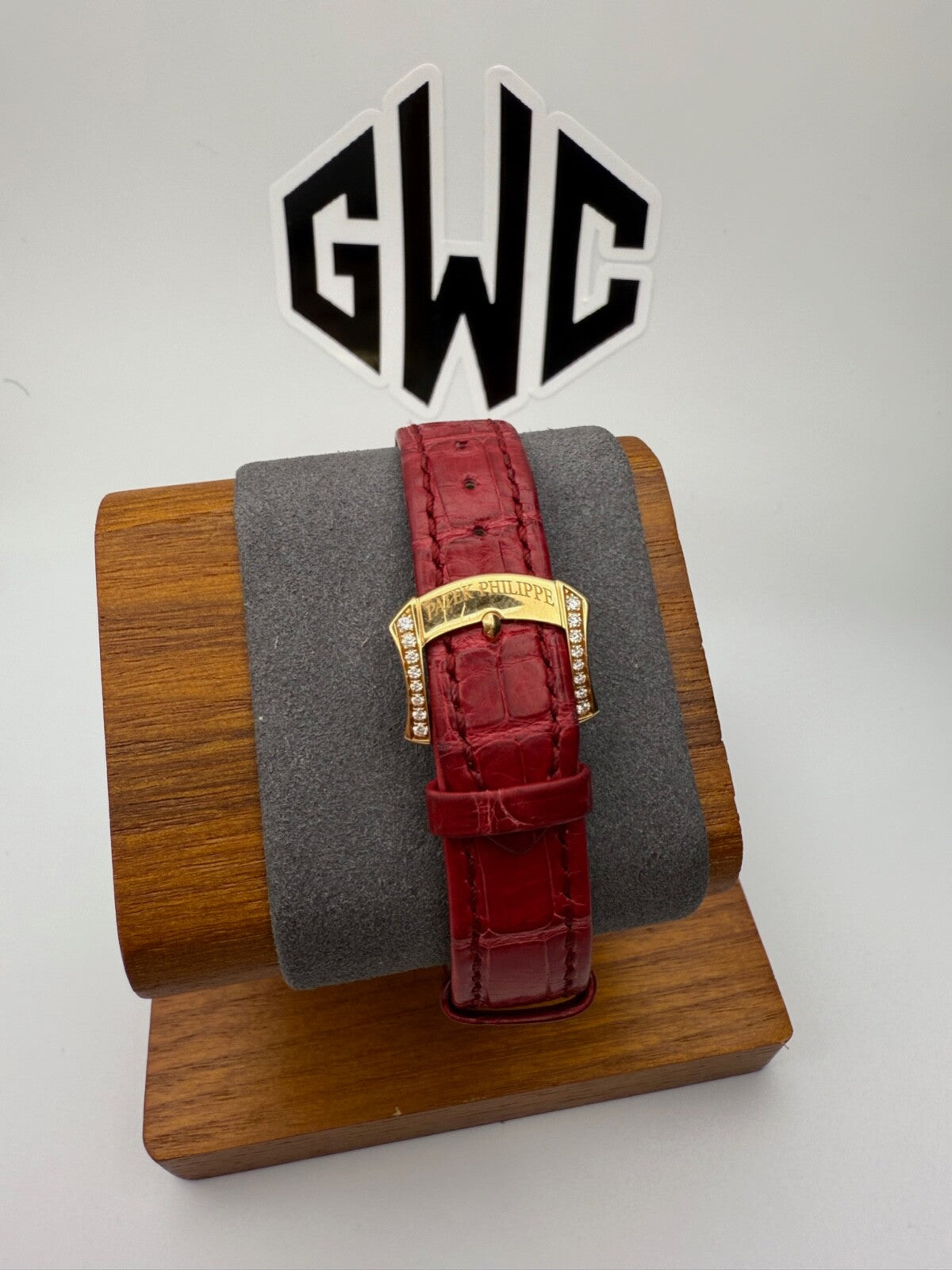Patek Philippe 4968-400R Rose Gold Pave Diamond Moonphase Ruby 33.3mm Manual